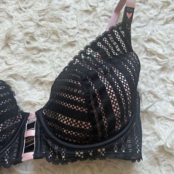 Victoria's Secret Lace Lightly Lined Plunge Black & pink Bra LUXE LINGERIE 32DD - Picture 5 of 9